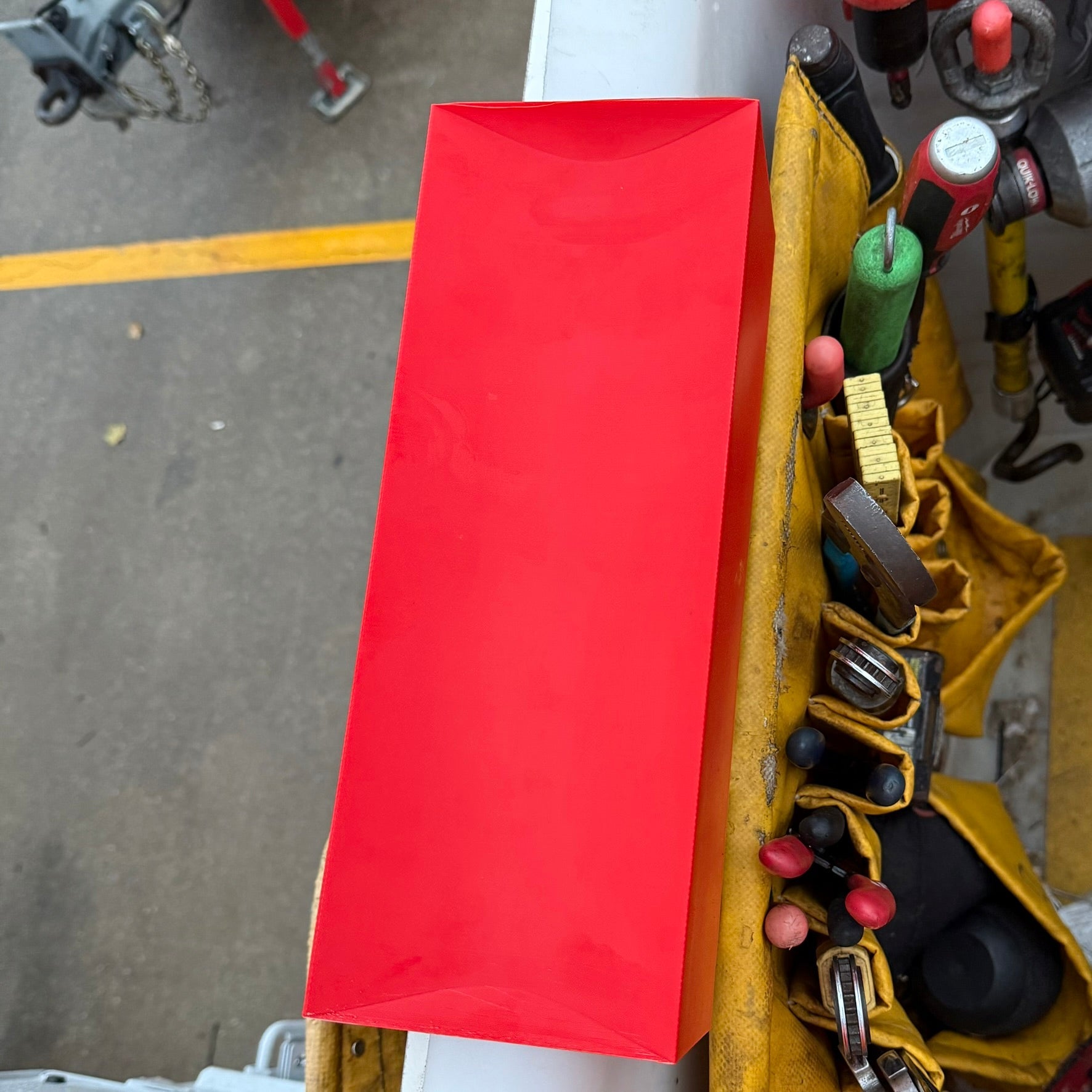 Bucket Bench – Linemen Bucket Organizer & Aerial Worktable