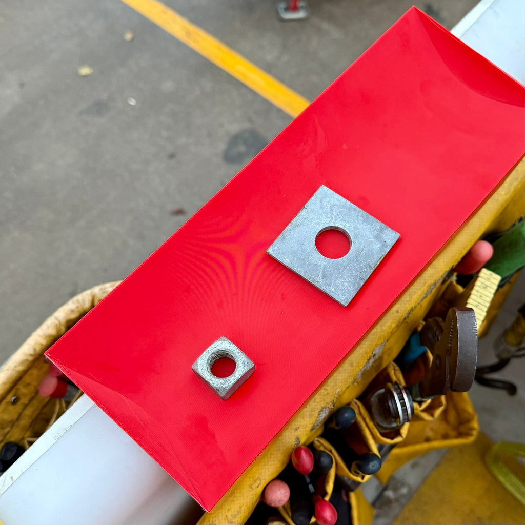 Bucket Bench – Linemen Bucket Organizer & Aerial Worktable